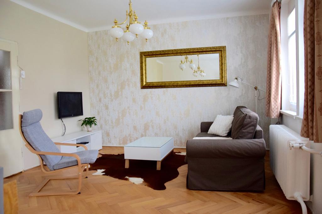 Classical House In Prague 6 Luaran gambar